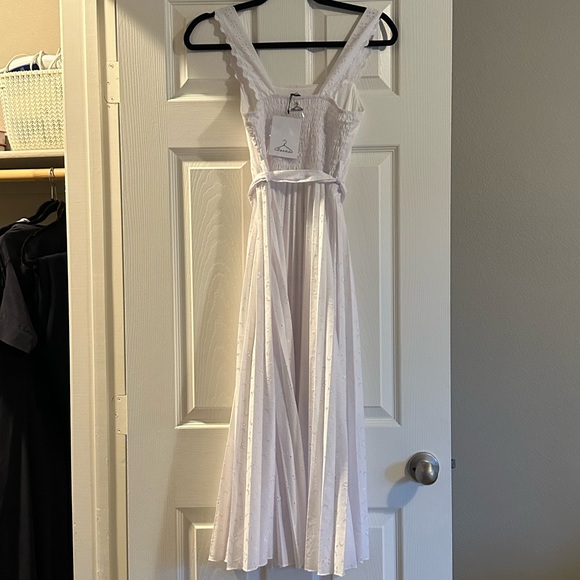 Berna white cotton embroidered midi pleated dress S - Picture 5 of 6